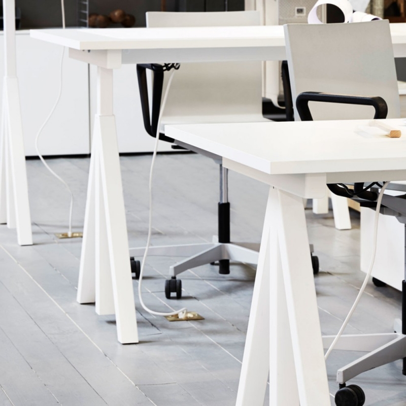 Height adjustable Work desk 160 Height adjustable Work desk 160