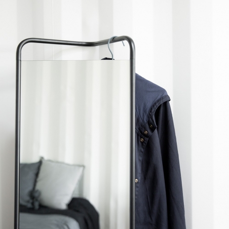 Kaschkasch Floor Mirror