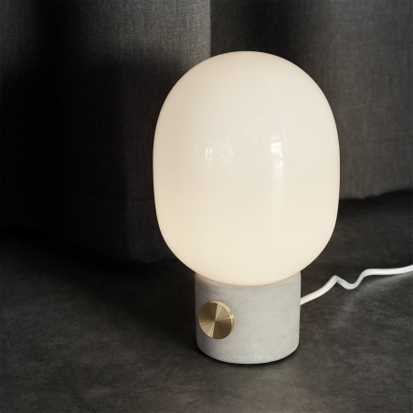 Jwda Lamp, Concrete