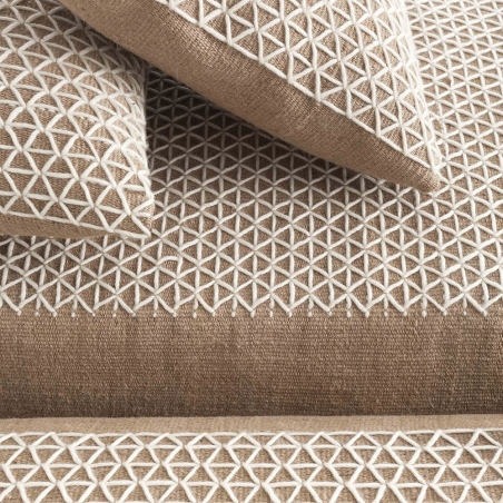 Raw Cushion
