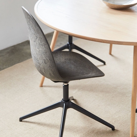 Eternity swivel chair