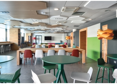 Reply Services, Milano, Roof Lounge - MUUTO